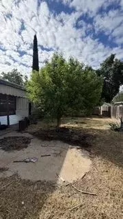 Exterior - 1150 Bond St, Redding, CA 96002 photo 4 of 4