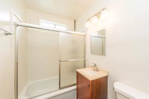 Bath - 293 First Ave, Lewiston, CA 96052 photo 1 of 1