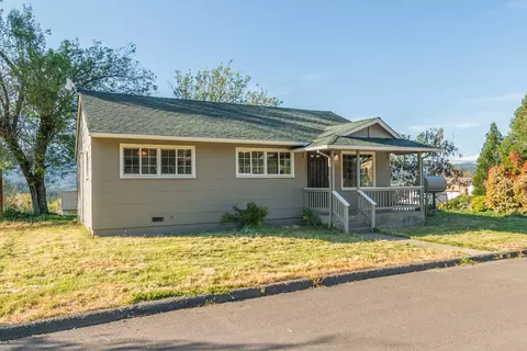 Exterior - 293 First Ave, Lewiston, CA 96052 photo 2 of 19