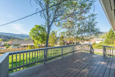 Exterior - 293 First Ave, Lewiston, CA 96052 photo 5 of 19