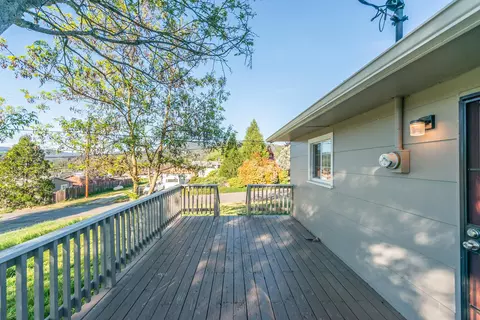 Exterior - 293 First Ave, Lewiston, CA 96052 photo 6 of 19