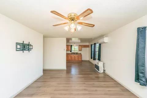 Living - 293 First Ave, Lewiston, CA 96052 photo 2 of 11
