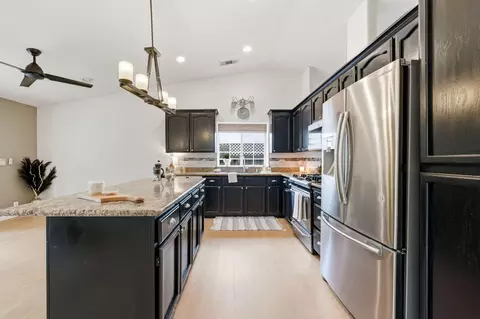 Kitchen - 2230 Wicklow St, Redding, CA 96001 photo 2 of 4