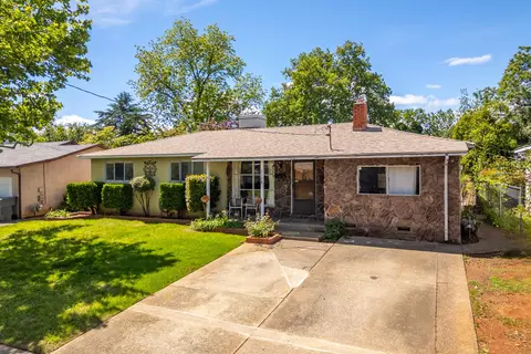 2914 Yana Ave, Redding, CA 96002