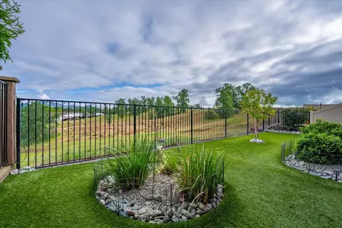 Exterior - 6126 Lucca Trl, Redding, CA 96003 photo 3 of 7
