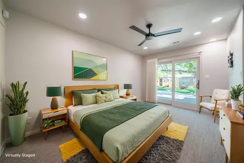 Bedroom - 865 Hallmark Dr, Redding, CA 96001 photo 2 of 10