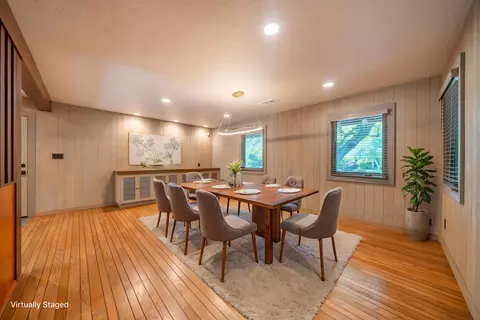 Dining - 865 Hallmark Dr, Redding, CA 96001 photo 1 of 1