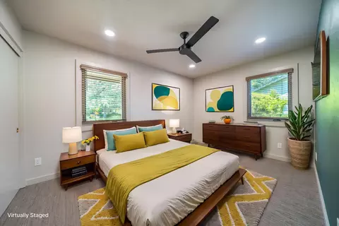 Bedroom - 865 Hallmark Dr, Redding, CA 96001 photo 5 of 10