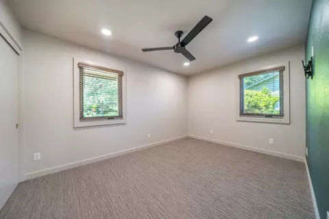 Bedroom - 865 Hallmark Dr, Redding, CA 96001 photo 4 of 10