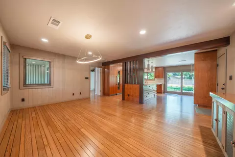 Living - 865 Hallmark Dr, Redding, CA 96001 photo 9 of 10