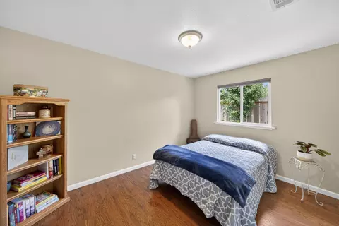 Bedroom - 839 Springer Dr, Redding, CA 96003 photo 4 of 7