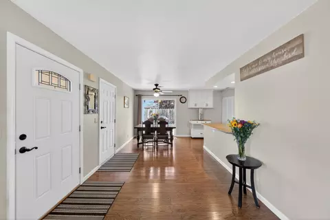 Entry Way - 839 Springer Dr, Redding, CA 96003 photo 1 of 1