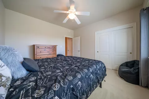 Bedroom - 25680 Cherith Brook Dr, Shingletown, CA 96088 photo 4 of 7