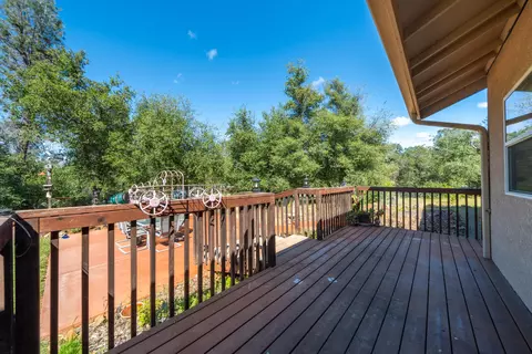 Exterior - 25680 Cherith Brook Dr, Shingletown, CA 96088 photo 12 of 37