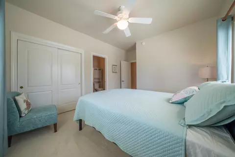 Bedroom - 25680 Cherith Brook Dr, Shingletown, CA 96088 photo 6 of 7