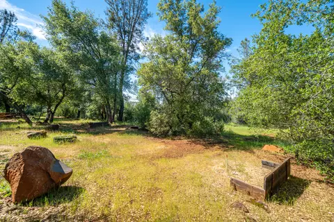 Exterior - 25680 Cherith Brook Dr, Shingletown, CA 96088 photo 26 of 37