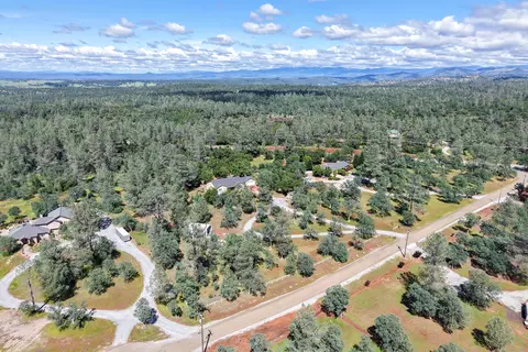 View/Area - 25680 Cherith Brook Dr, Shingletown, CA 96088 photo 1 of 9