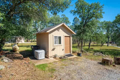 Exterior - 25680 Cherith Brook Dr, Shingletown, CA 96088 photo 32 of 37