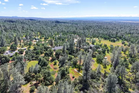 View/Area - 25680 Cherith Brook Dr, Shingletown, CA 96088 photo 3 of 9