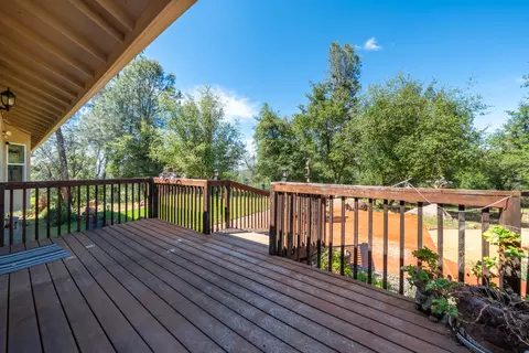 Exterior - 25680 Cherith Brook Dr, Shingletown, CA 96088 photo 11 of 37