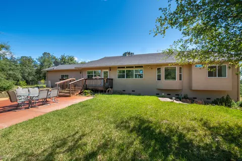 Exterior - 25680 Cherith Brook Dr, Shingletown, CA 96088 photo 20 of 37