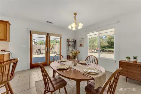 Dining - 2652 Brooch Ct, Redding, CA 96001 photo 1 of 1