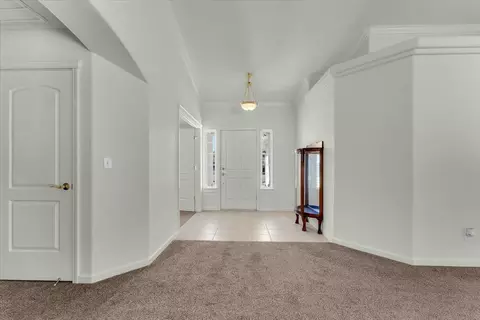 Entry Way - 2652 Brooch Ct, Redding, CA 96001 photo 1 of 2