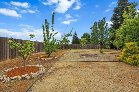 20151 Bonita Way, Redding, CA 96002 photo 37
