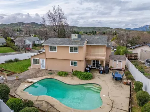 View/Area - 4395 Carlow Way, Redding, CA 96001 photo 1 of 3