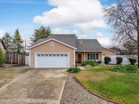 Exterior - 4395 Carlow Way, Redding, CA 96001 photo 2 of 4