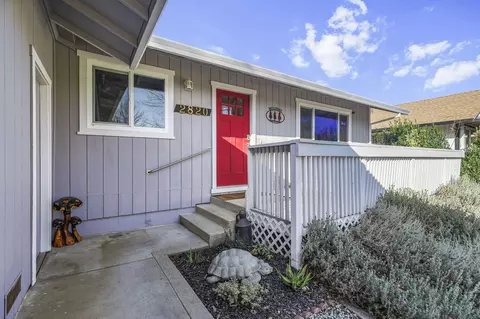 Exterior - 2820 Nicole Ct, Anderson, CA 96007 photo 3 of 9