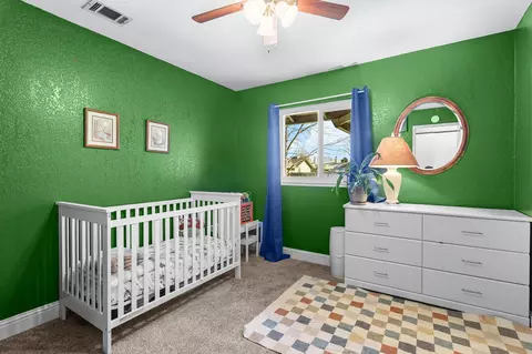 Bedroom - 2820 Nicole Ct, Anderson, CA 96007 photo 1 of 6