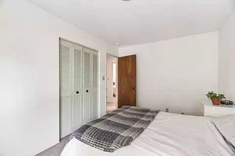 Bedroom - 2202 Corral Ct, Redding, CA 96002 photo 5 of 7