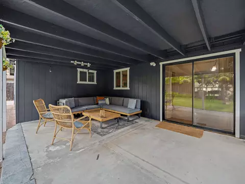 Exterior - 7034 David Trl, Redding, CA 96001 photo 4 of 8