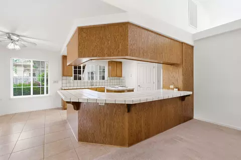 Kitchen - 3764 Eagle Pkwy, Redding, CA 96001 photo 5 of 5