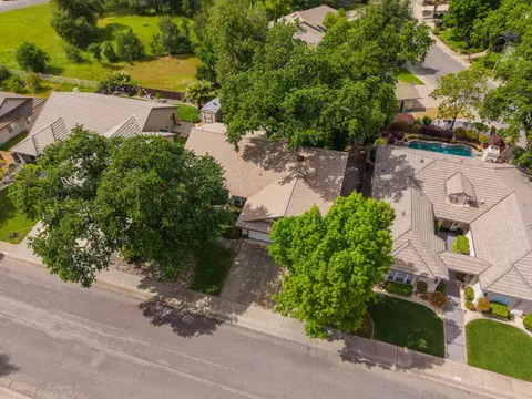 View/Area - 3764 Eagle Pkwy, Redding, CA 96001 photo 1 of 9