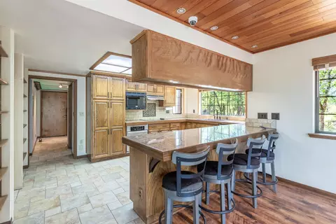 Kitchen - 20440 Bernard Way, Redding, CA 96003 photo 1 of 4