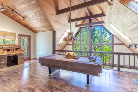 Entry Way - 20440 Bernard Way, Redding, CA 96003 photo 1 of 1