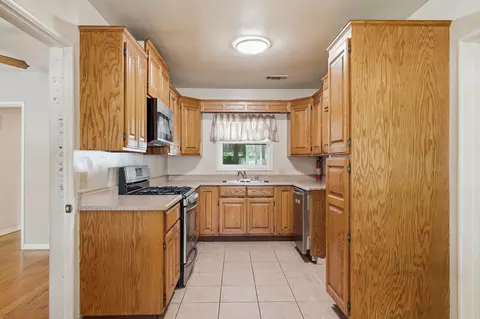 2146 Garden Ave, Redding, CA 96001 photo 10
