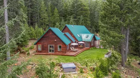 4110 Red Fir Loop, Weed, CA 96094