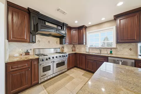 14385 Del Oro Ct, Red Bluff, CA 96080 photo 12