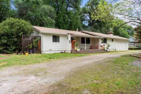 Exterior - 7265 Dilley Ln, Redding, CA 96002 photo 38 of 39