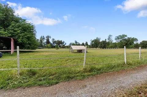 Exterior - 7265 Dilley Ln, Redding, CA 96002 photo 18 of 39