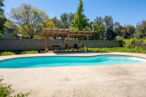 Exterior - 7265 Dilley Ln, Redding, CA 96002 photo 8 of 39