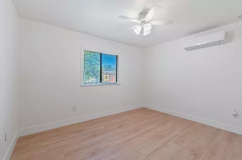 Bedroom - 7265 Dilley Ln, Redding, CA 96002 photo 5 of 6