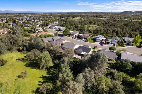 View/Area - 16834 Winchell Dr, Redding, CA 96003 photo 8 of 8