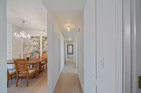 Entry Way - 16834 Winchell Dr, Redding, CA 96003 photo 3 of 4