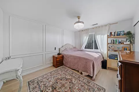 Bedroom - 16834 Winchell Dr, Redding, CA 96003 photo 1 of 9