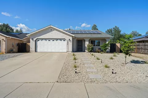 16834 Winchell Dr, Redding, CA 96003