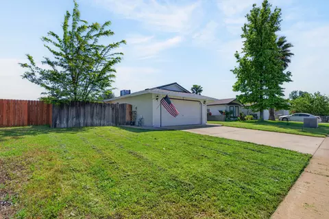 Exterior - 3733 Capricorn Way, Redding, CA 96002 photo 5 of 5